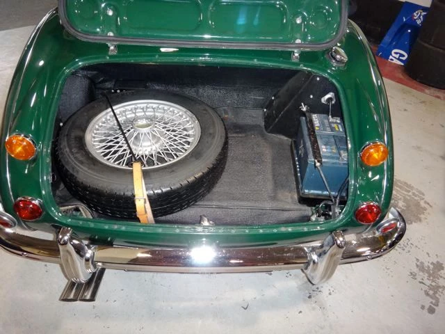 1964 Austin-Healey 3000 Mark III - Image 2 of 10