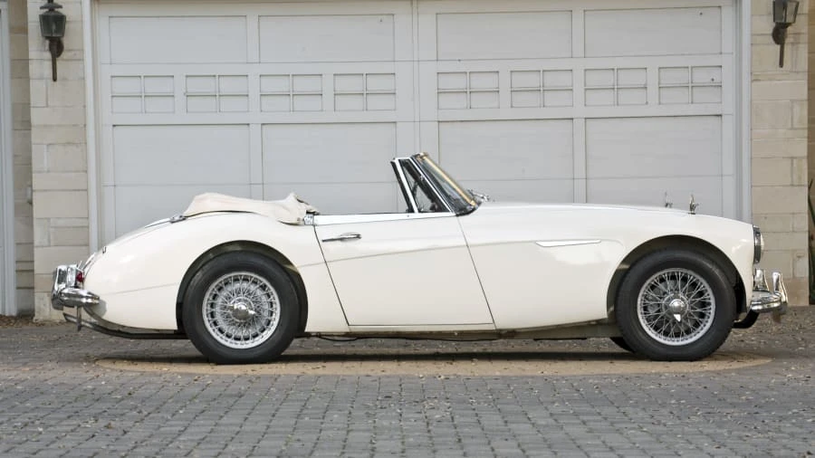 1964 Austin-Healey 3000 Mark III - Image 2 of 8