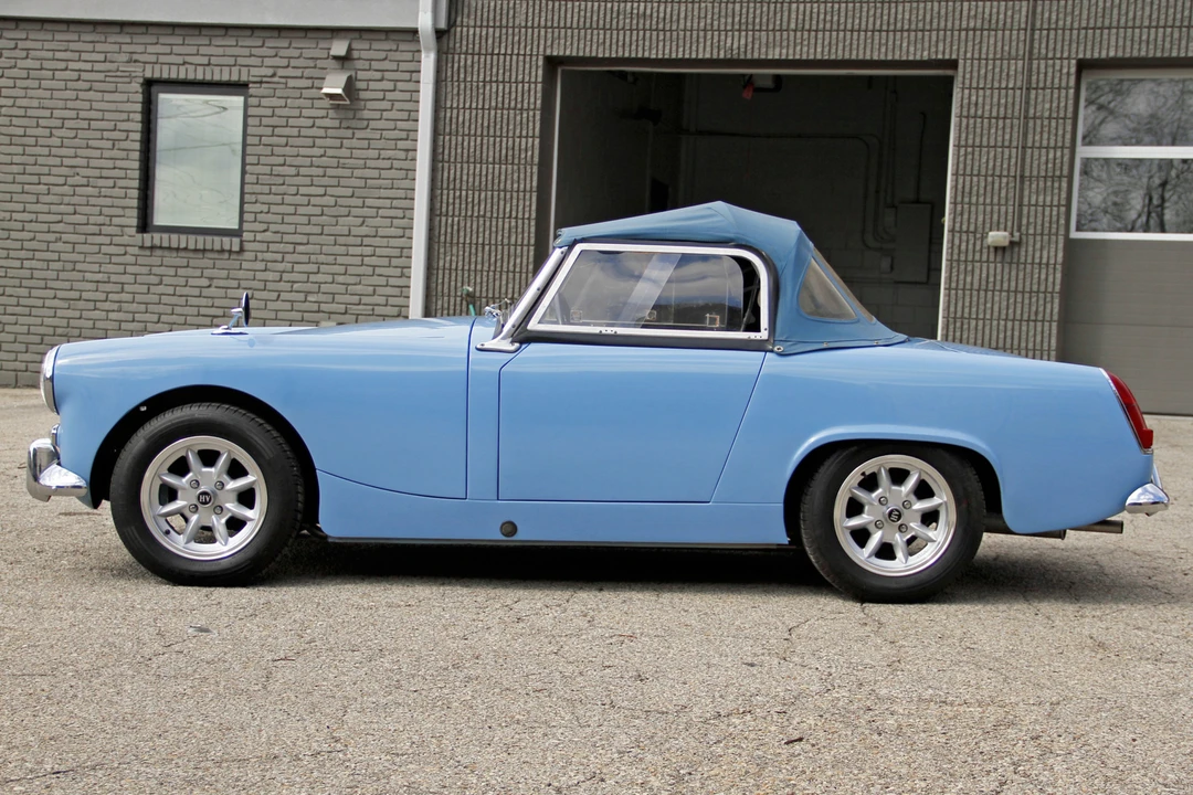1964 Austin-Healey Sprite Mark II - Image 12 of 31
