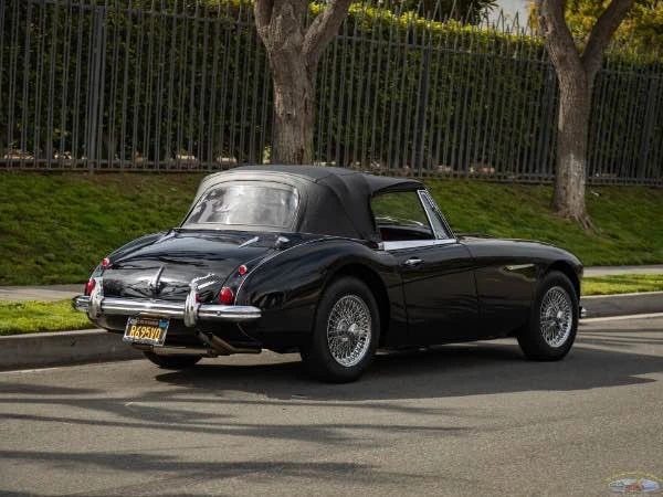 1964 Austin-Healey 3000 Mark III - Image 4 of 20