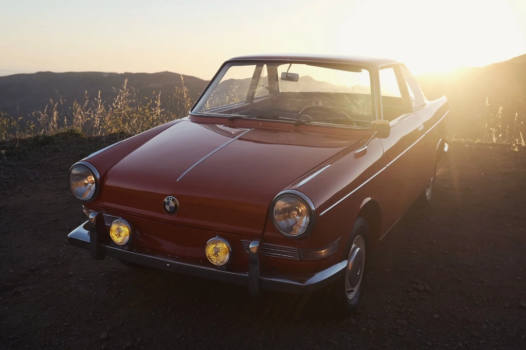 1964 BMW 700 - Image 2 of 31