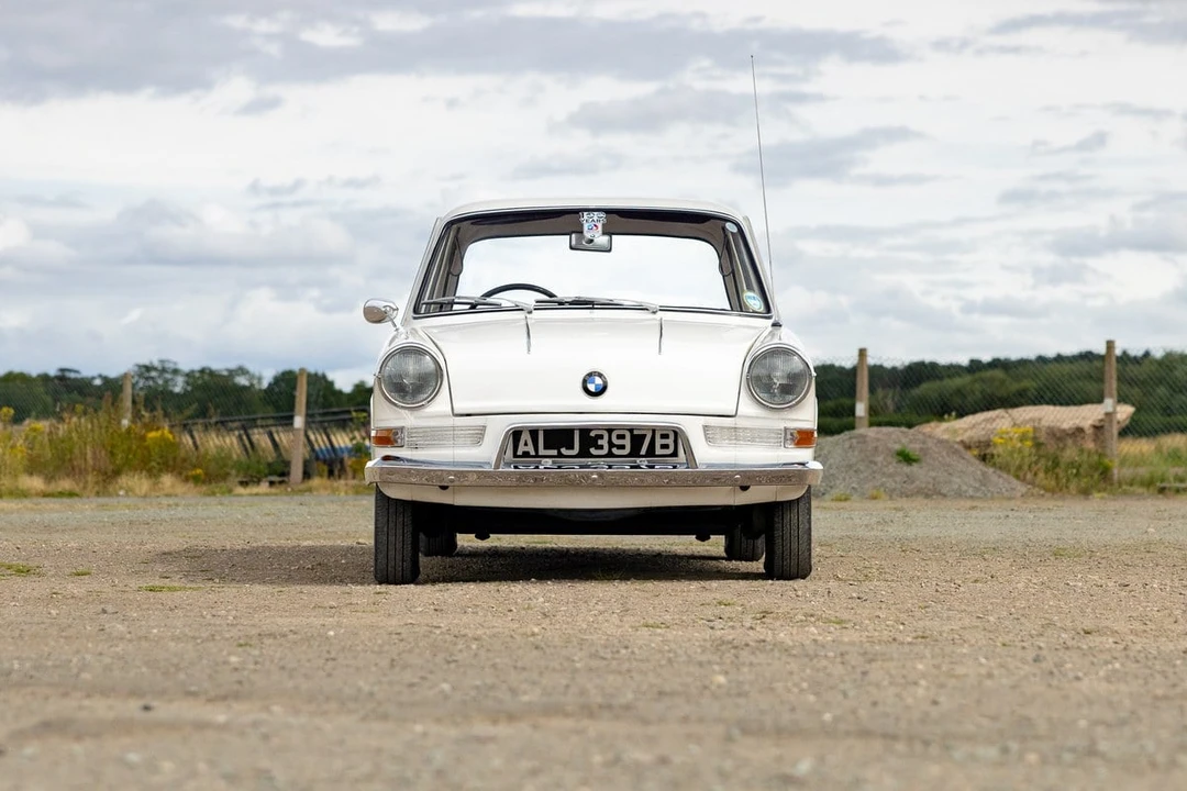 1964 BMW 700 - Image 2 of 30