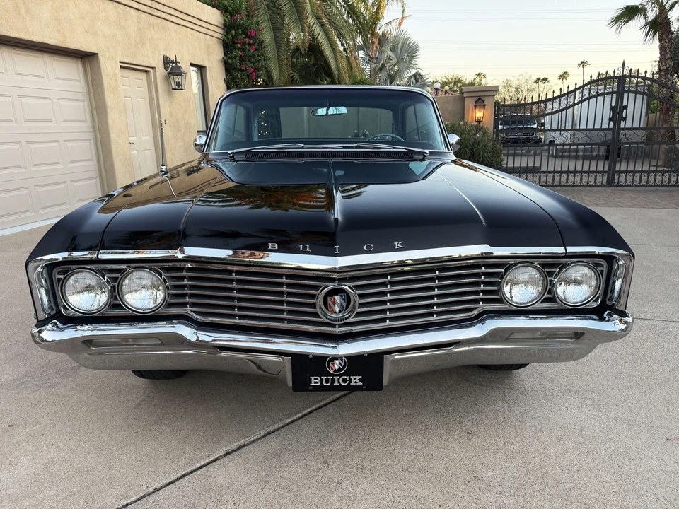 1964 Buick Electra - Image 29 of 31