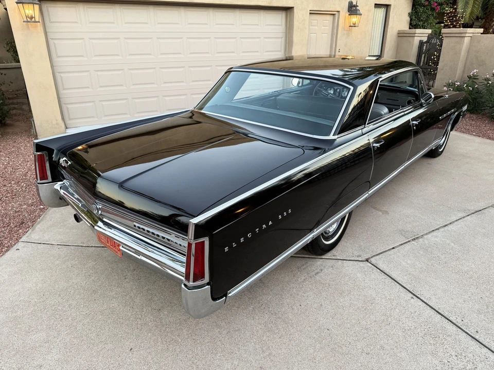 1964 Buick Electra - Image 23 of 31