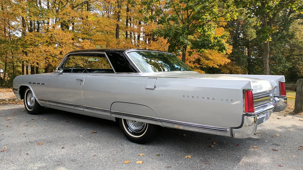 1964 Buick Electra - Image 10 of 31