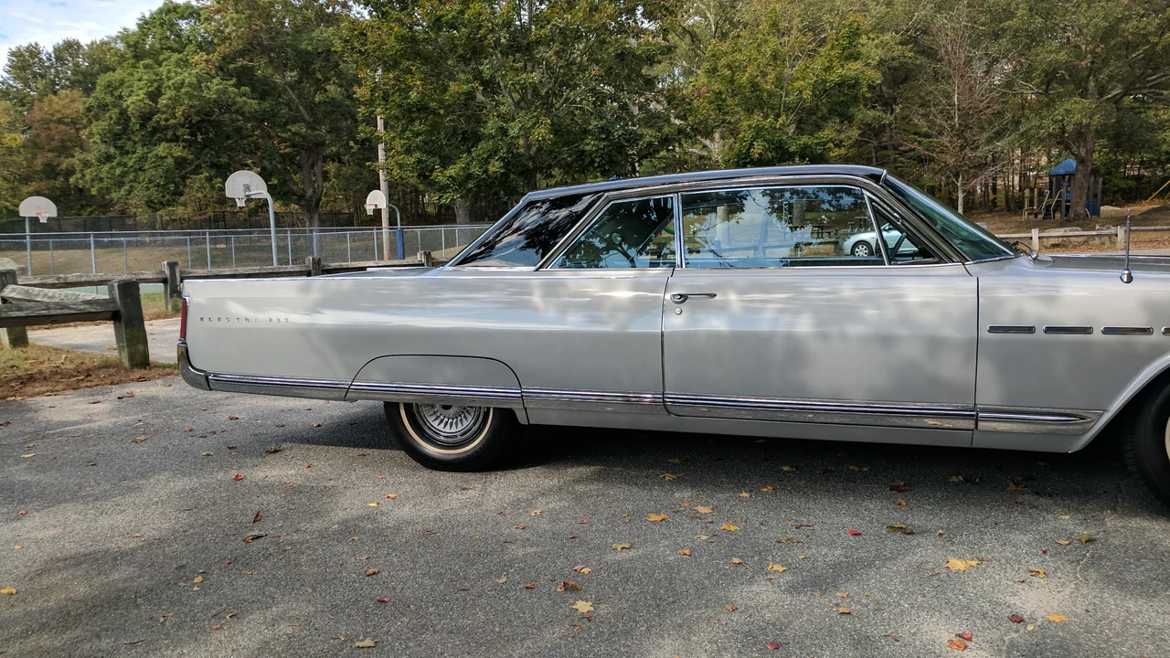 1964 Buick Electra - Image 21 of 31