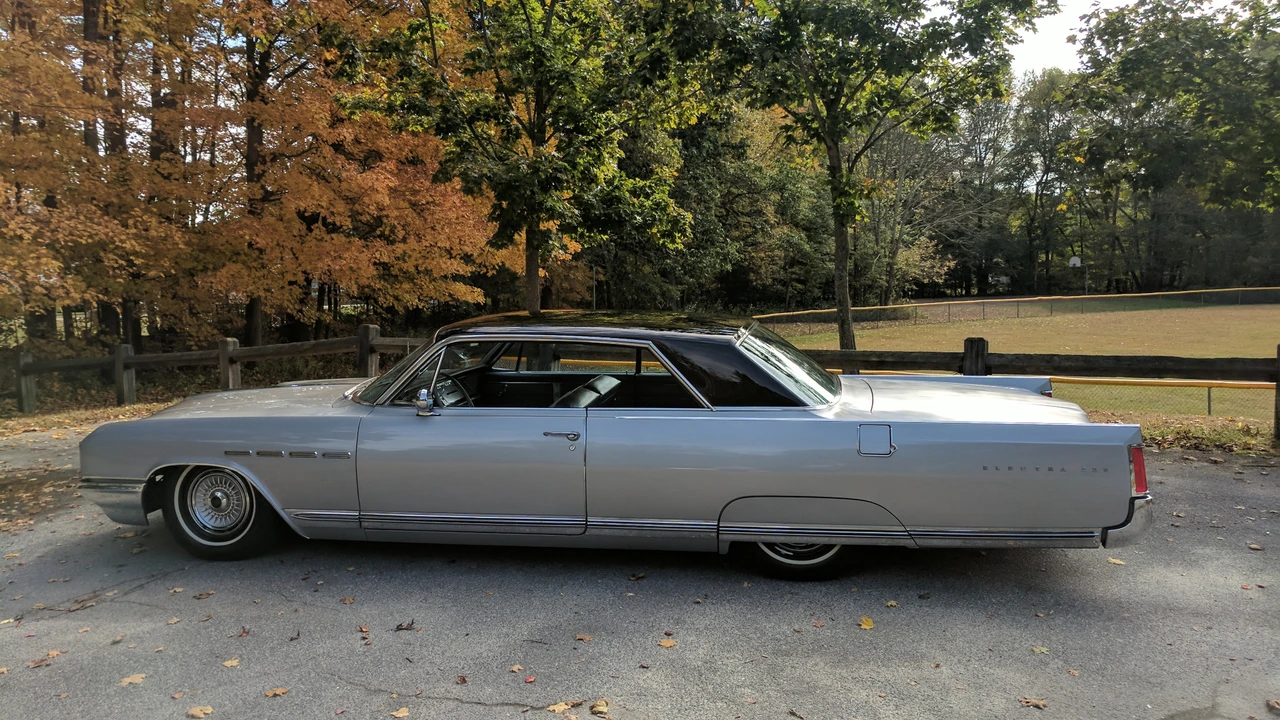 1964 Buick Electra - Image 7 of 31