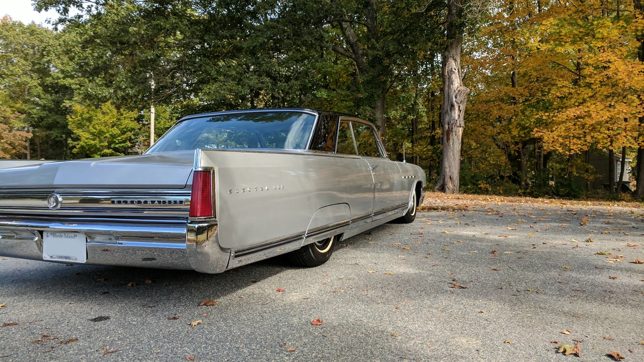 1964 Buick Electra - Image 18 of 31