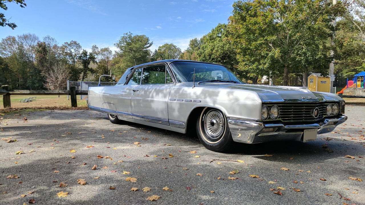 1964 Buick Electra - Image 23 of 31