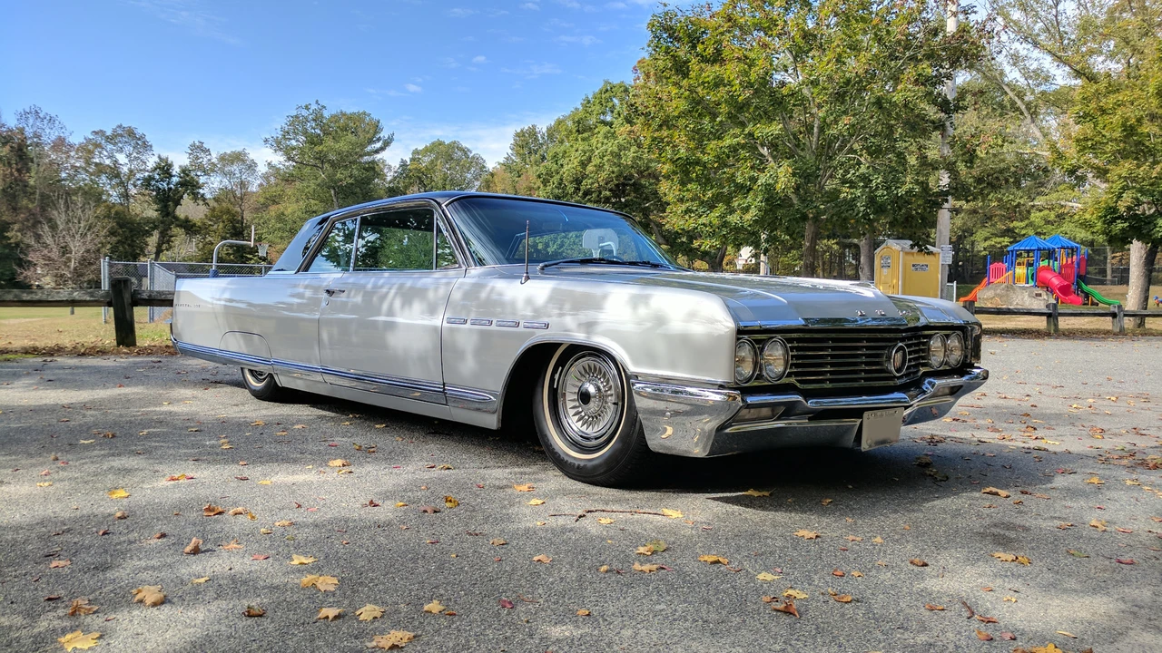 1964 Buick Electra - Image 24 of 31