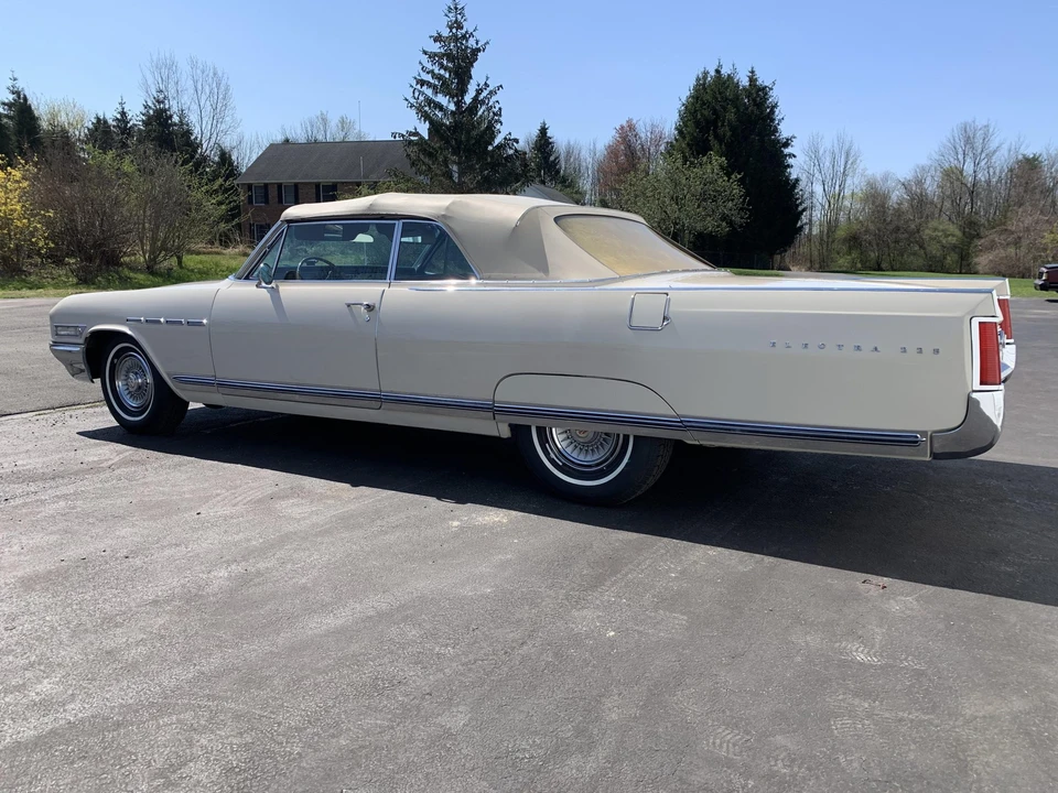 1964 Buick Electra - Image 8 of 31