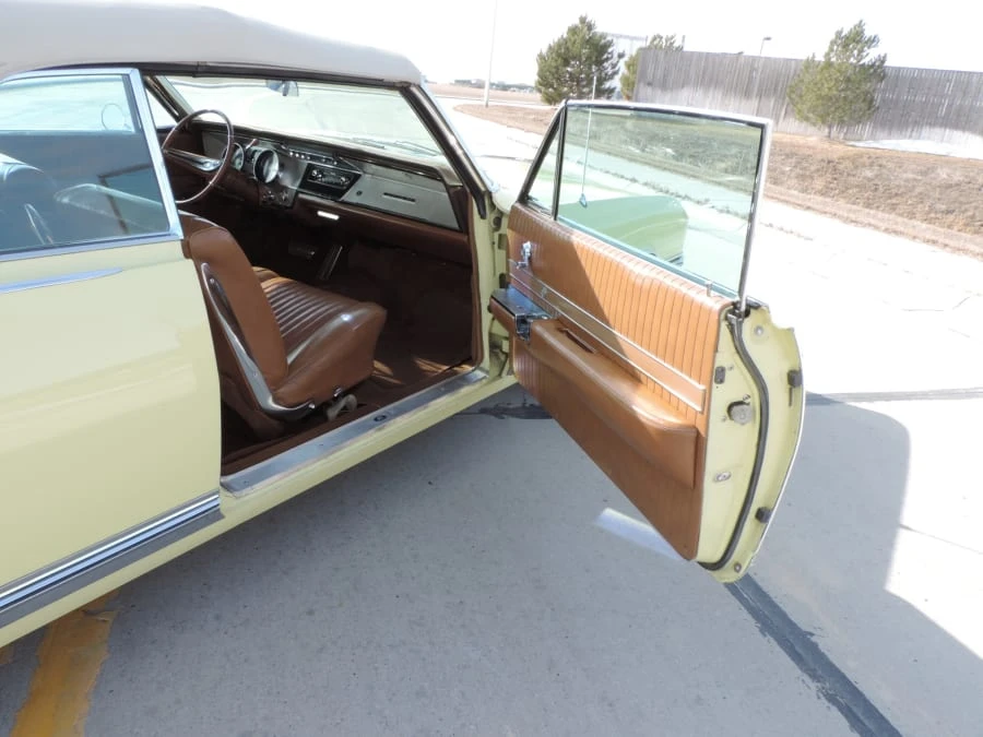 1964 Buick Electra - Image 6 of 12