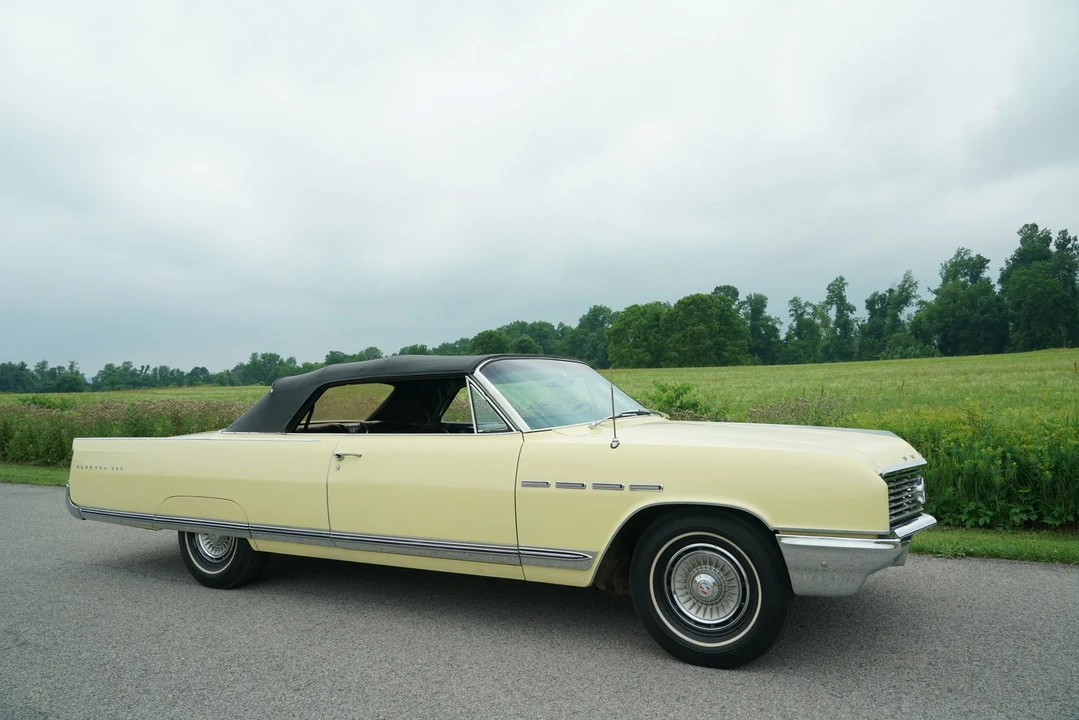 1964 Buick Electra - Image 21 of 31