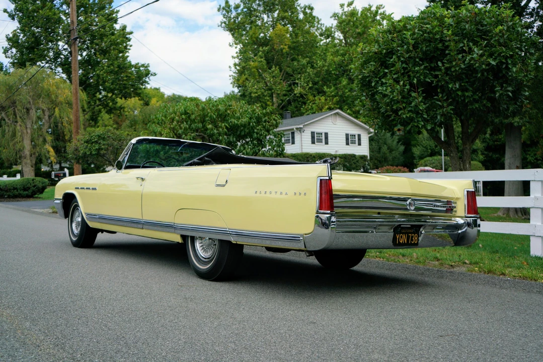 1964 Buick Electra - Image 6 of 31