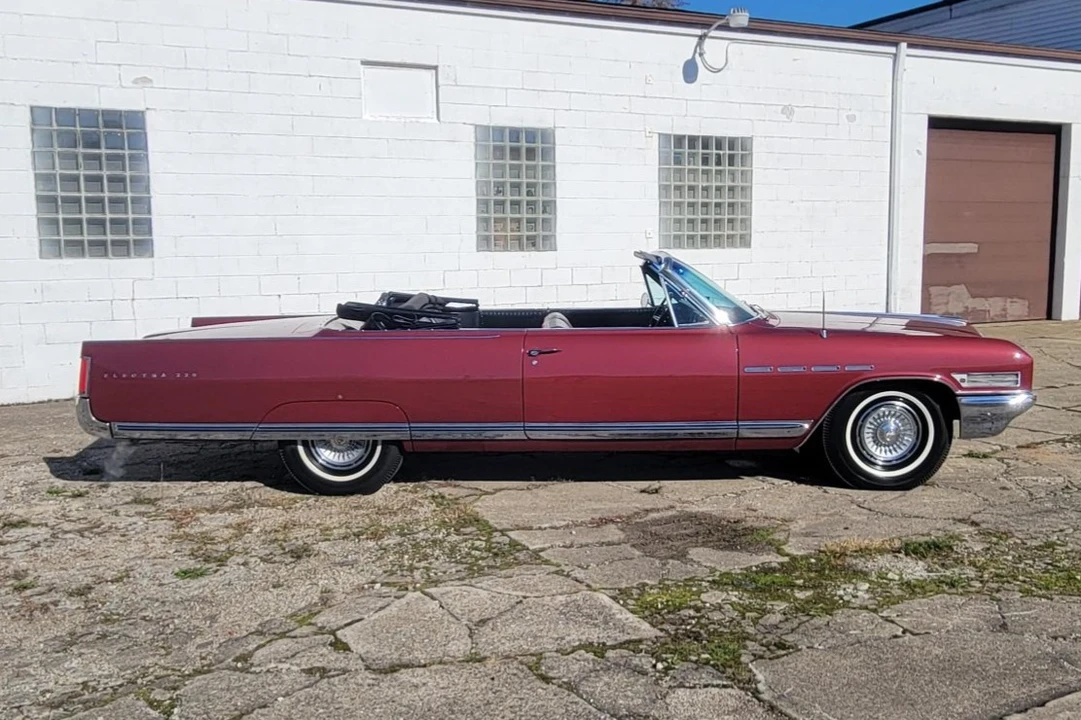 1964 Buick Electra - Image 2 of 31