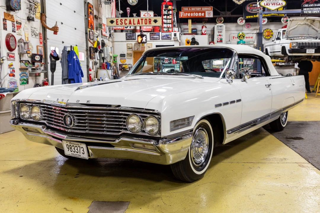 1964 Buick Electra - Image 2 of 31