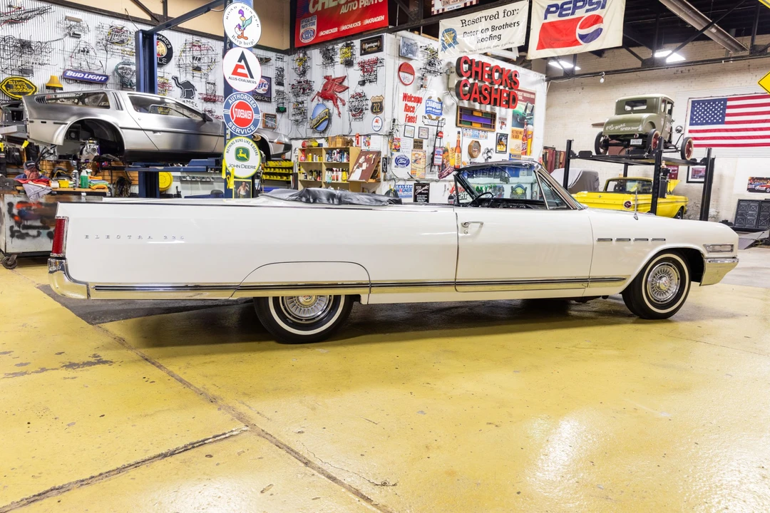1964 Buick Electra - Image 15 of 31