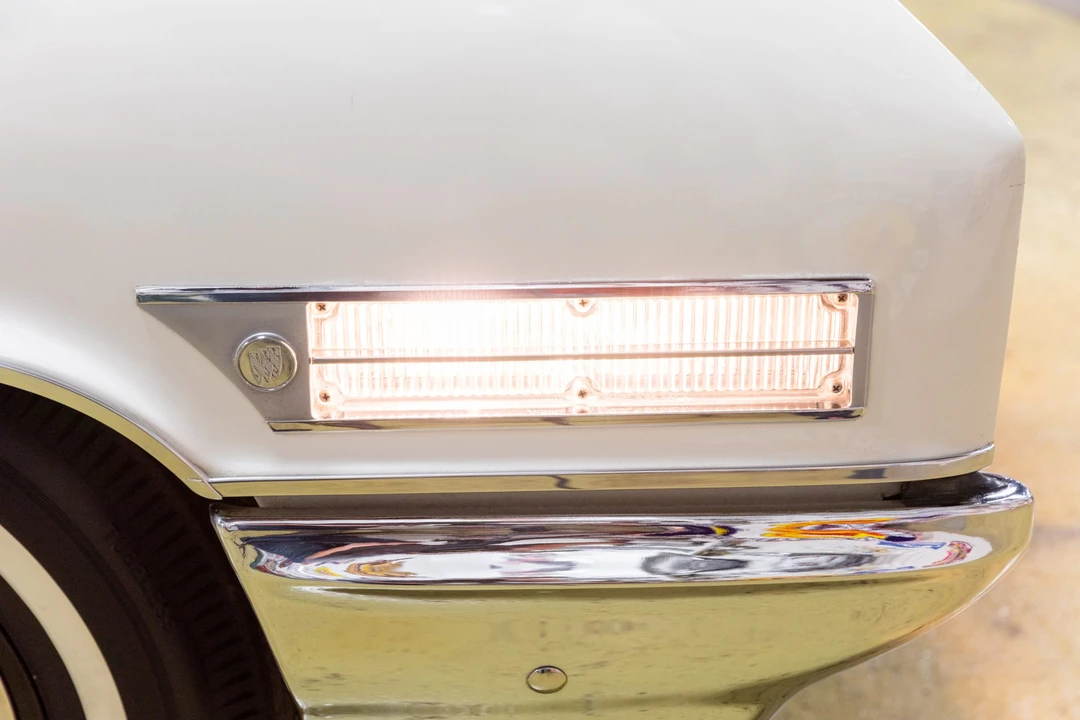 1964 Buick Electra - Image 22 of 31