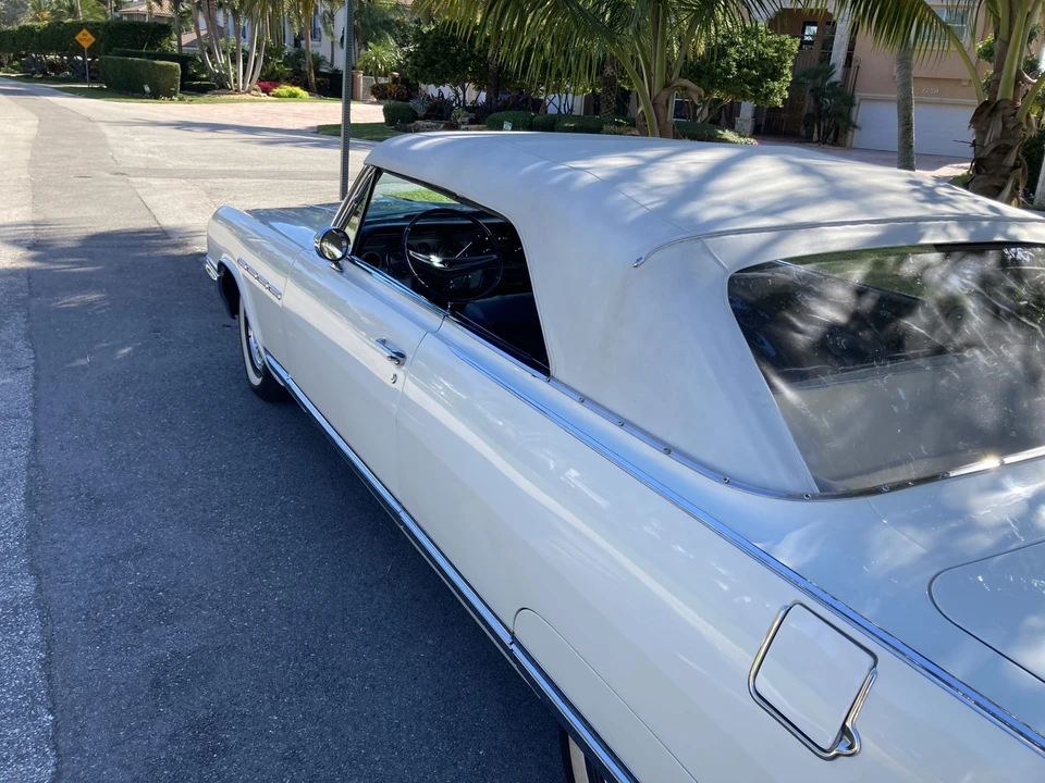 1964 Buick Electra - Image 12 of 31