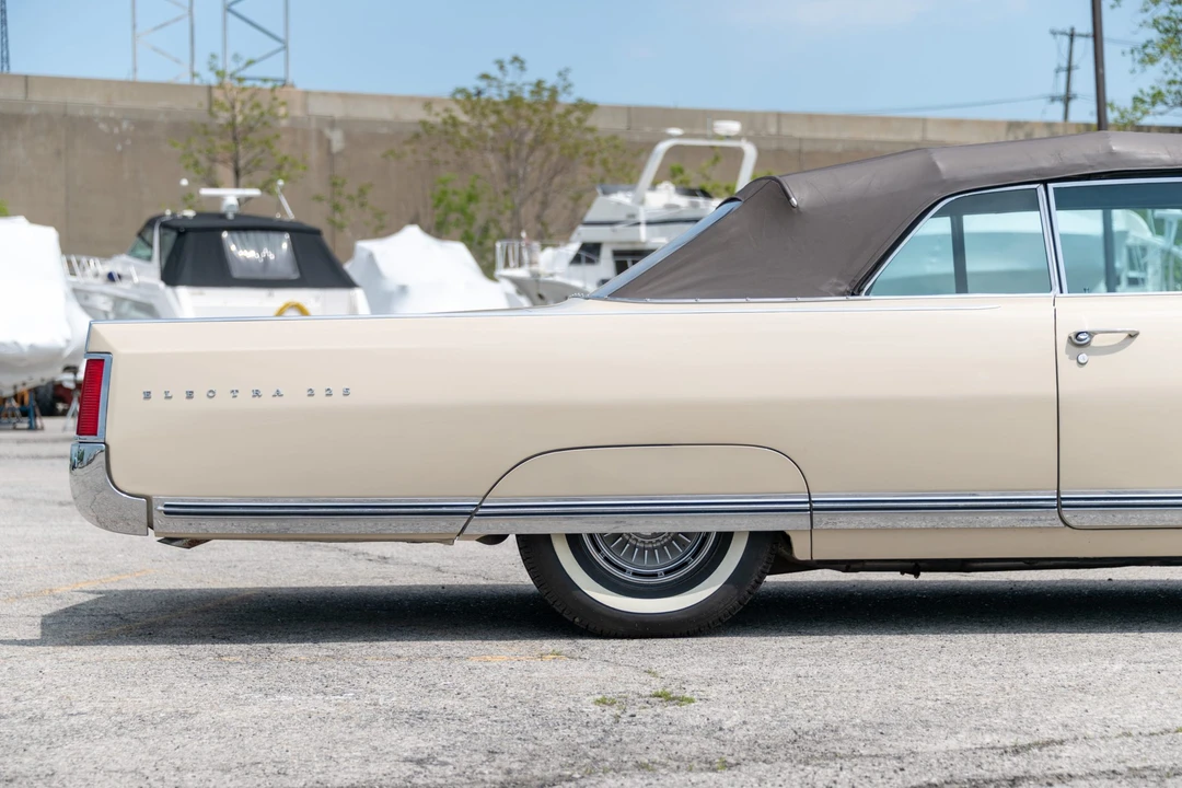1964 Buick Electra - Image 27 of 31