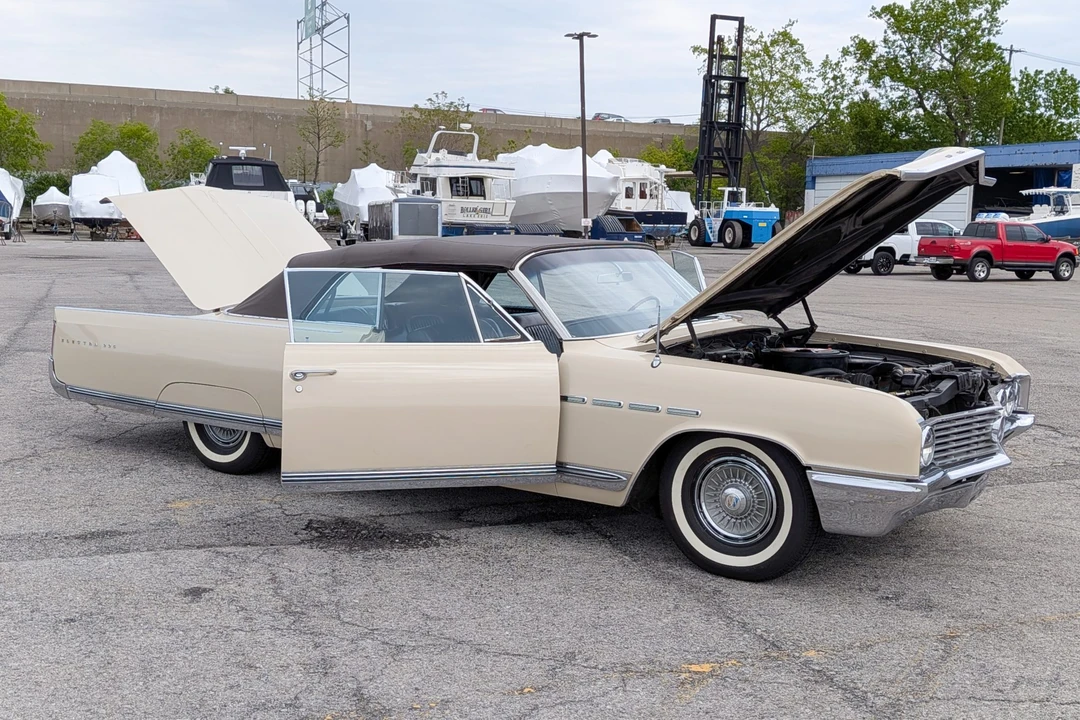 1964 Buick Electra - Image 21 of 31