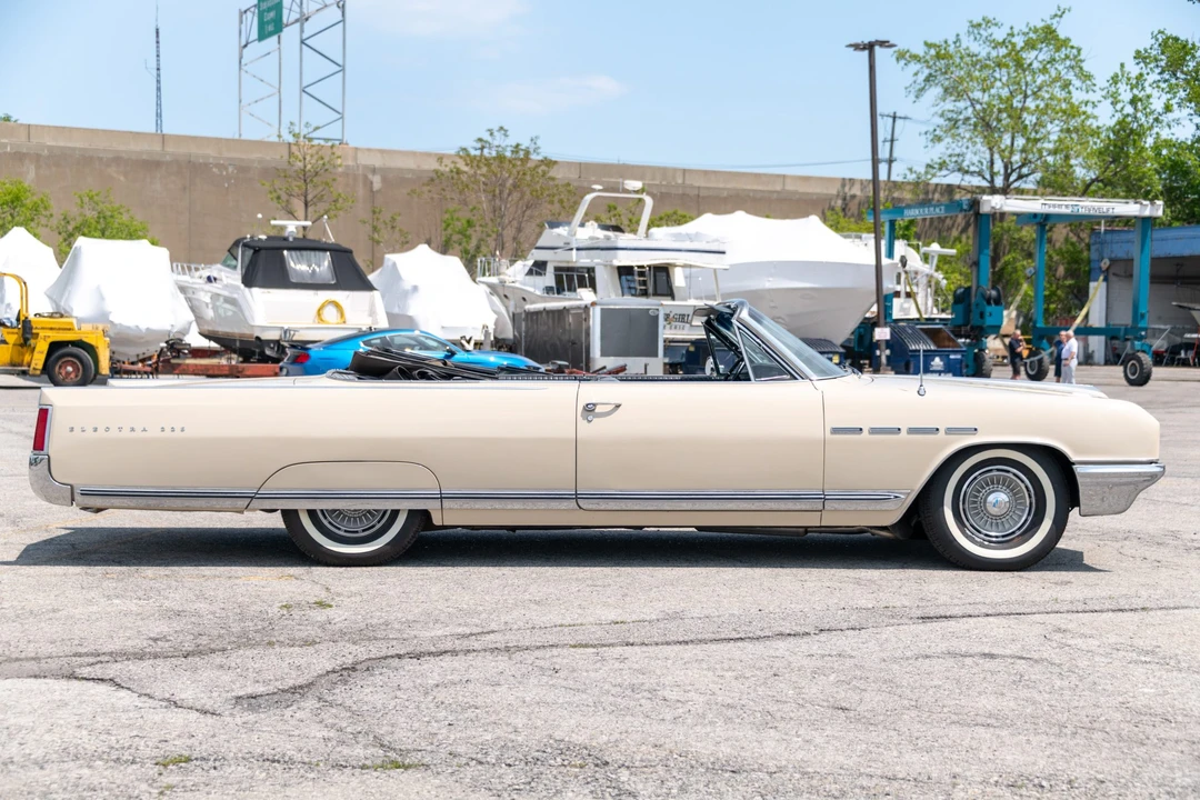 1964 Buick Electra - Image 4 of 31