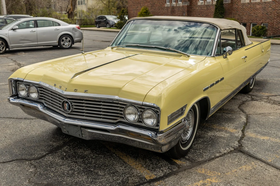 1964 Buick Electra - Image 2 of 31