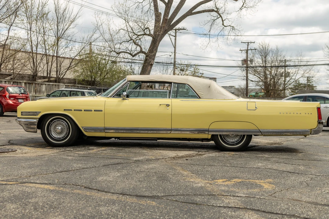 1964 Buick Electra - Image 6 of 31