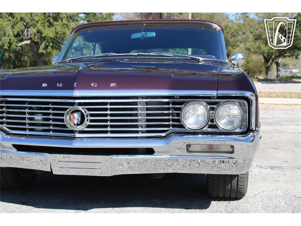 1964 Buick Electra - Image 10 of 31