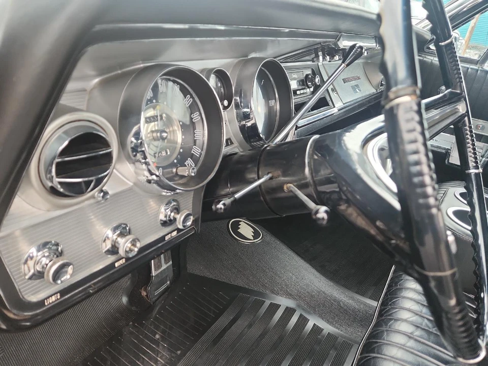 1964 Buick Electra - Image 18 of 30