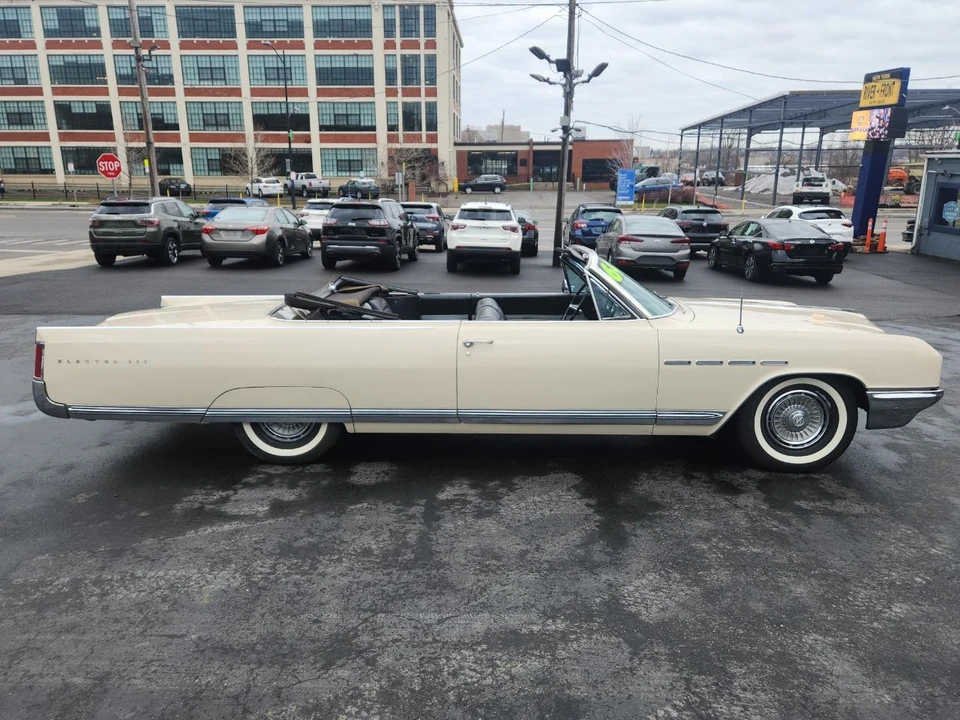 1964 Buick Electra - Image 20 of 30
