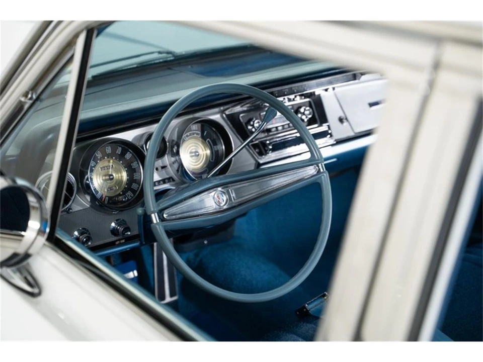 1964 Buick LeSabre - Image 26 of 31