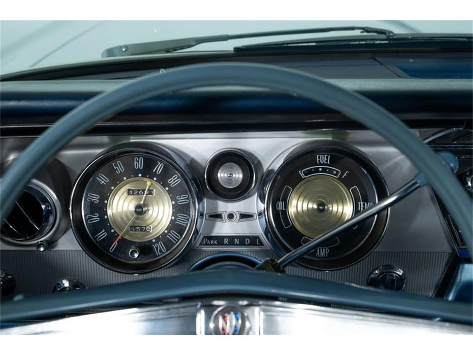 1964 Buick LeSabre - Image 30 of 31