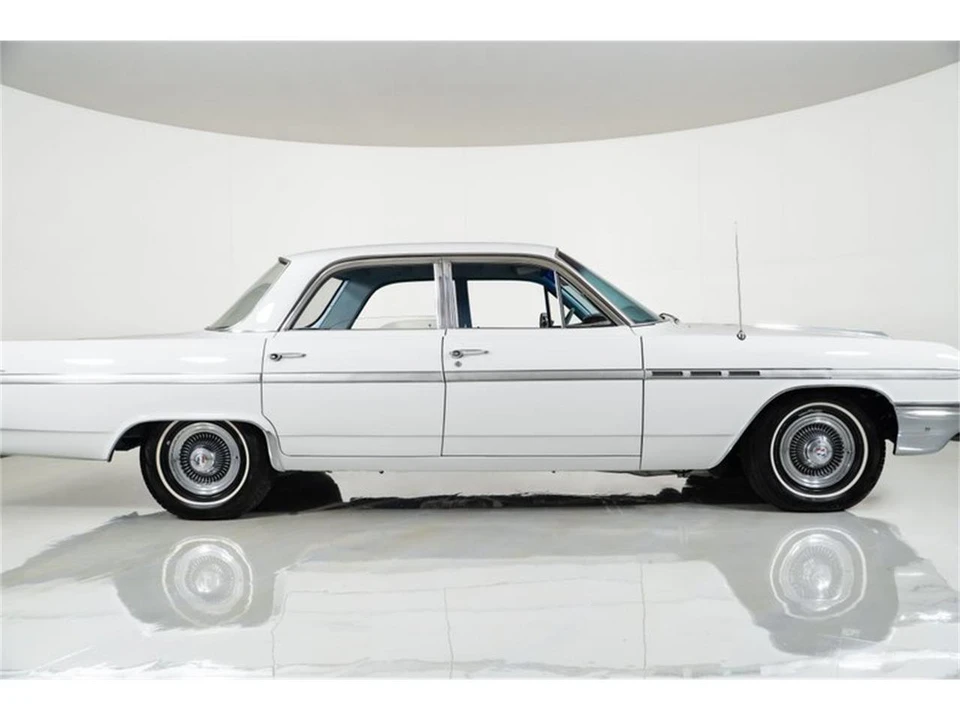 1964 Buick LeSabre - Image 12 of 31