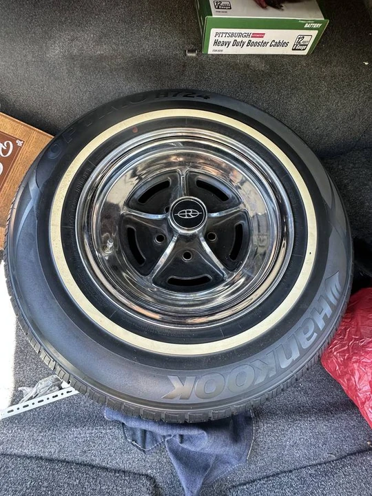 1964 Buick Riviera 1st Gen - Image 7 of 9