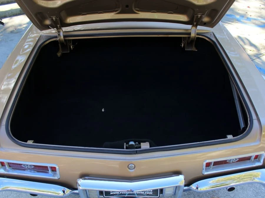 1964 Buick Riviera 1st Gen - Image 9 of 11