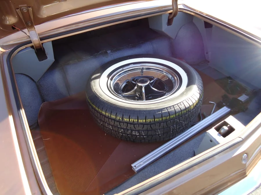 1964 Buick Riviera 1st Gen - Image 5 of 8