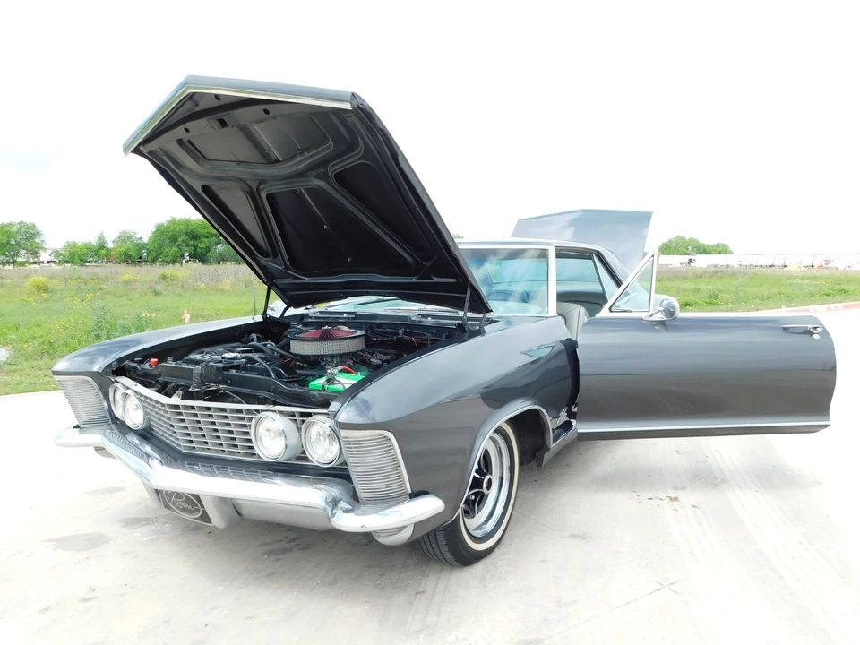 1964 Buick Riviera 1st Gen - Image 28 of 31