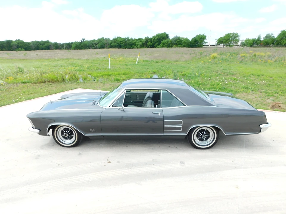 1964 Buick Riviera 1st Gen - Image 7 of 31
