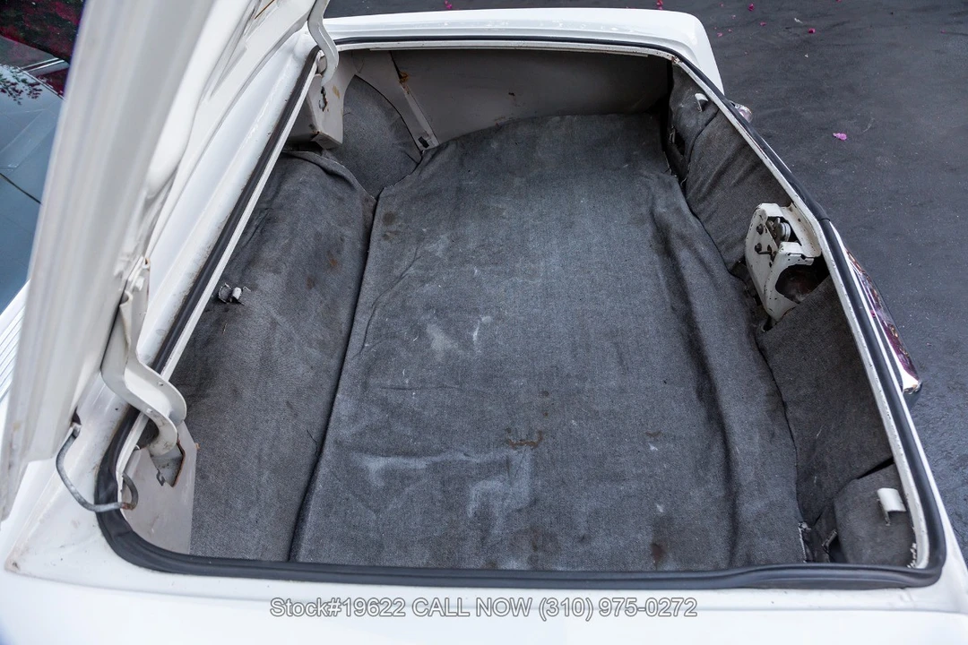 1964 Buick Riviera 1st Gen - Image 26 of 31