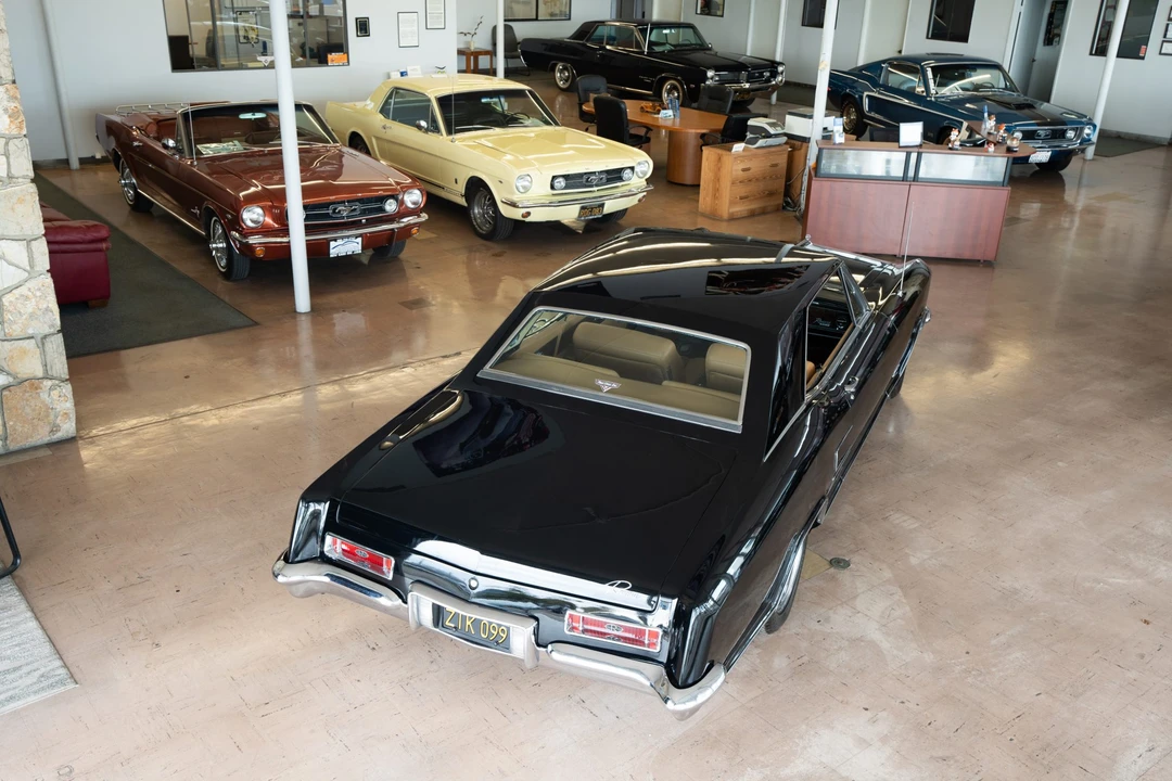1964 Buick Riviera 1st Gen - Image 15 of 31