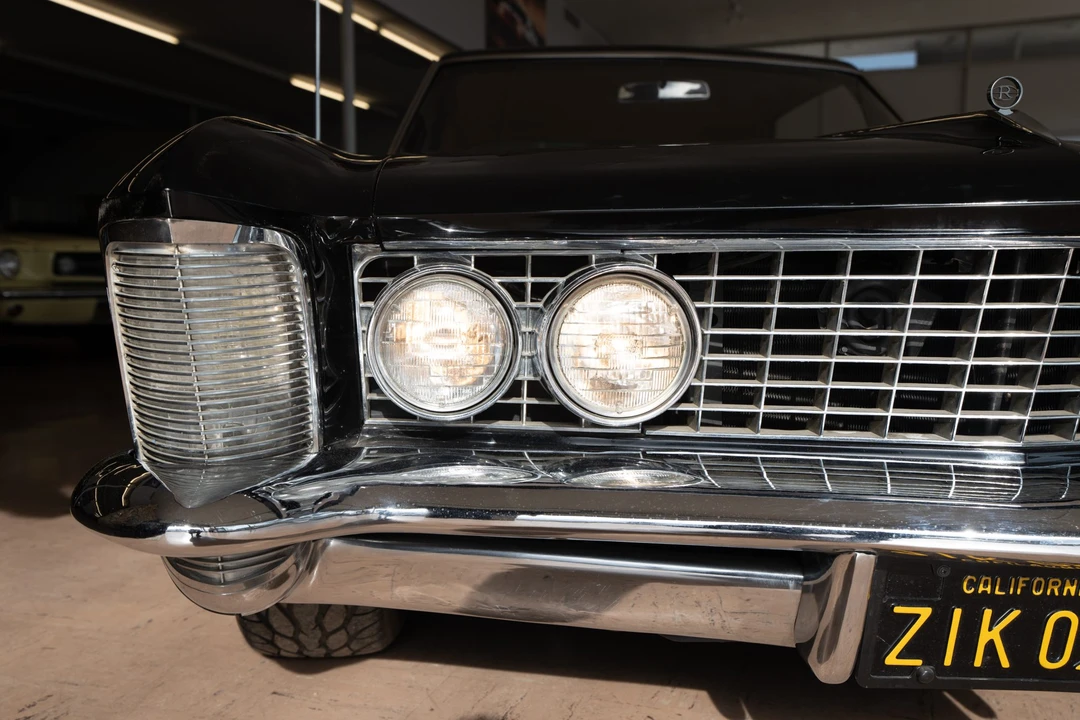 1964 Buick Riviera 1st Gen - Image 21 of 31