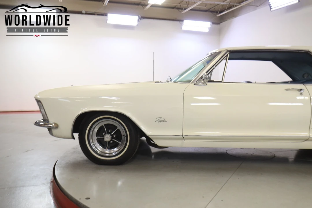 1964 Buick Riviera 1st Gen - Image 7 of 12