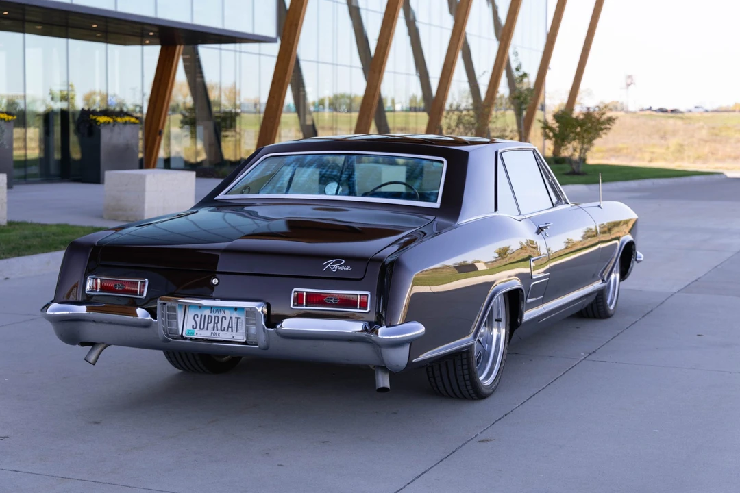 1964 Buick Riviera 1st Gen - Image 12 of 31