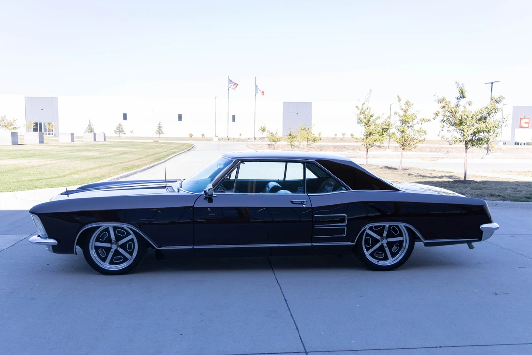 1964 Buick Riviera 1st Gen - Image 17 of 31
