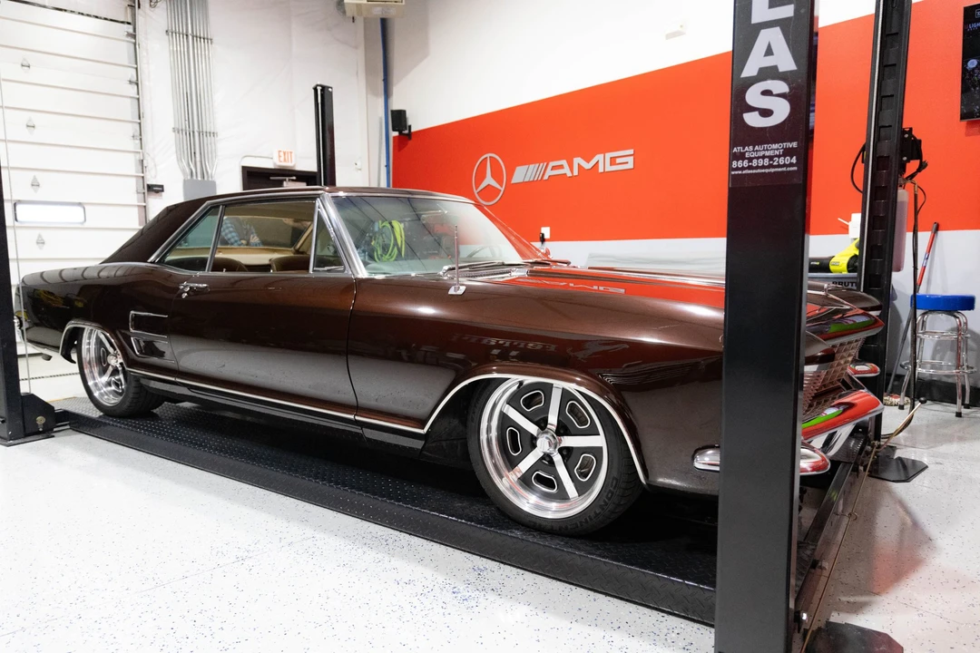 1964 Buick Riviera 1st Gen - Image 21 of 31