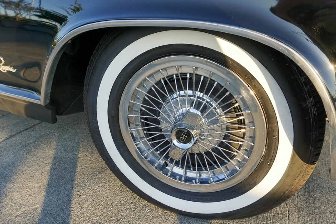 1964 Buick Riviera 1st Gen - Image 21 of 31