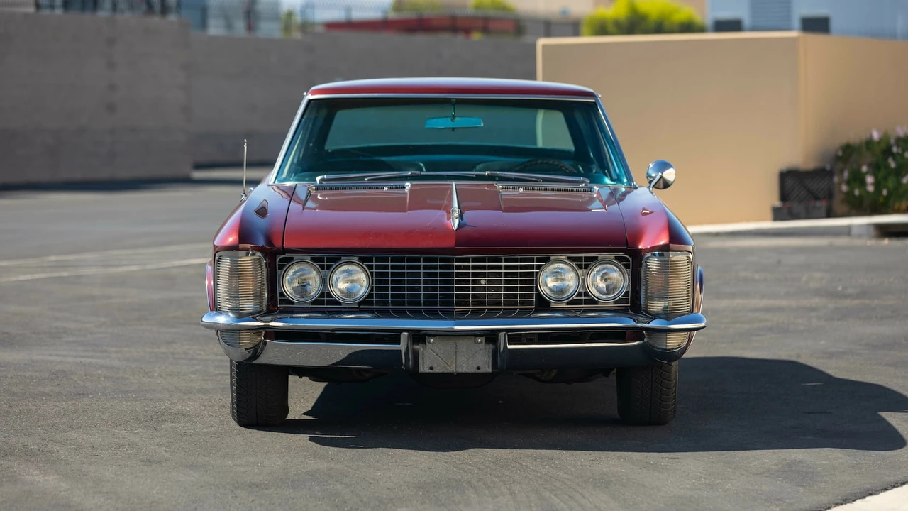 1964 Buick Riviera 1st Gen - Image 16 of 25
