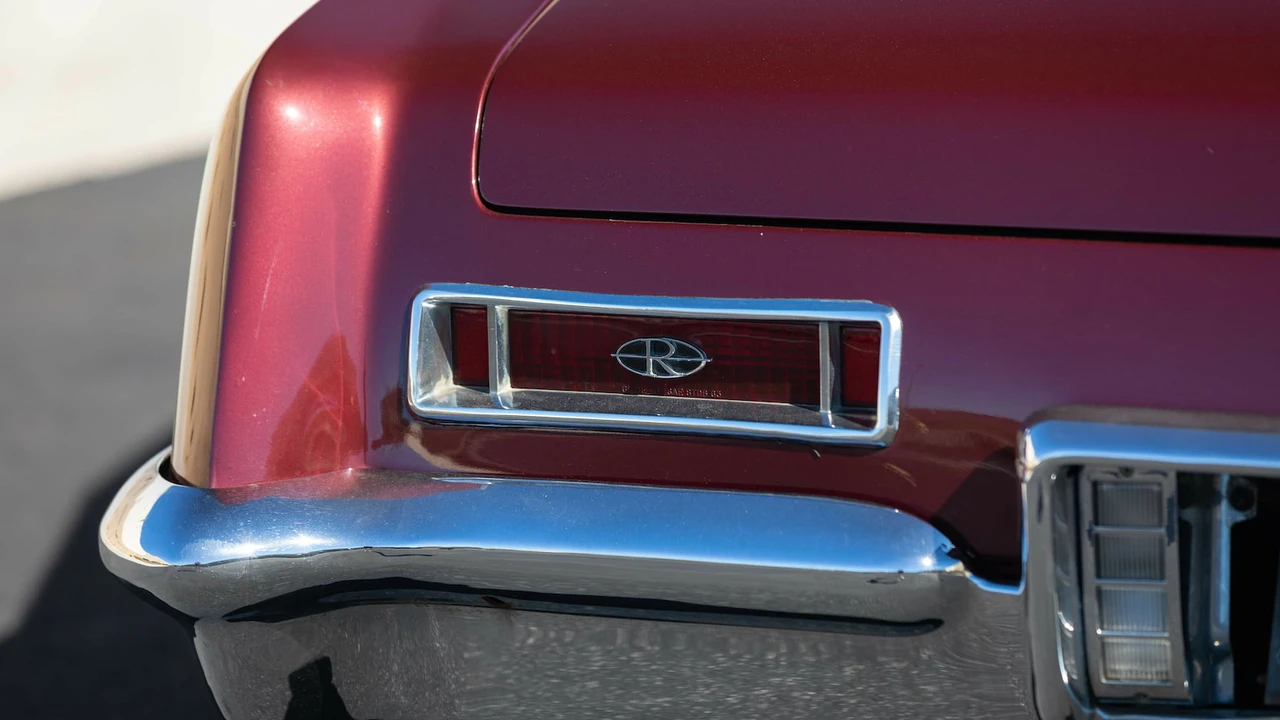 1964 Buick Riviera 1st Gen - Image 20 of 25