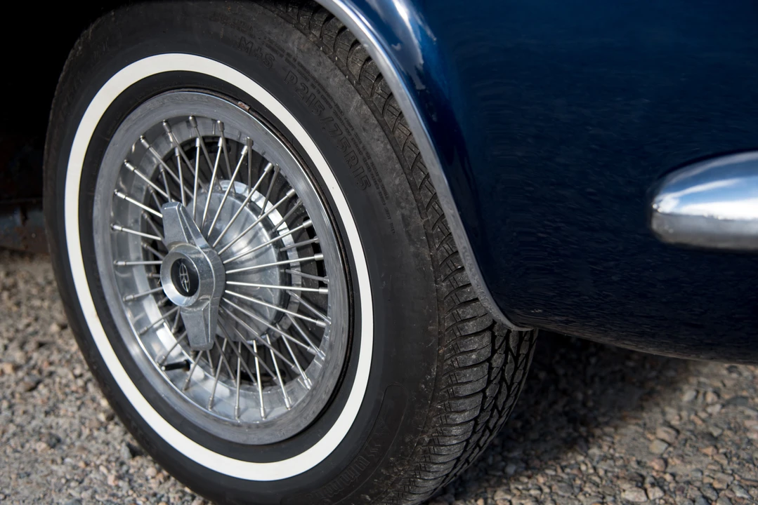 1964 Buick Riviera 1st Gen - Image 23 of 31